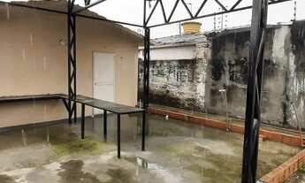 Imagem 3: \Vendo casa no Conjunto Vila Nova em frente ao terminal 4, próxima à Bola do Produtor