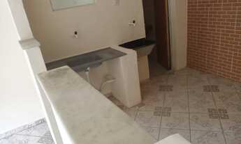 Imagem: Casa de um quarto de frente para rua