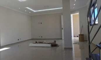 Imagem 7: Sobrado para Venda em Curitiba, Novo Mundo, 3 dormitórios, 1 suíte, 2 banheiros, 2 vagas