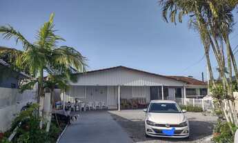 Imagem 2: Casa a 300mts da Praia em Matinhos PR