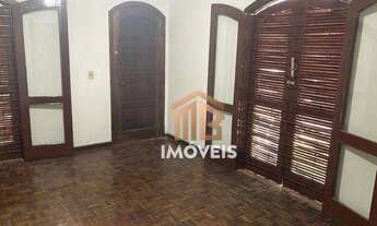 Imagem 3: Sobrado com 8 dormitórios para alugar, 200 m² por R$ 5.000/mês - Cajuru - Curitiba/PR