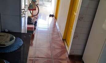 Imagem 2: VENDO ÓTIMA CASA DE 2 PISOS LOCALIZADA BAIRRO SÃO LÁZARO