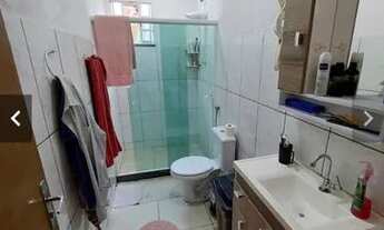 Imagem 7: Casa com dois quartos e suíte a venda