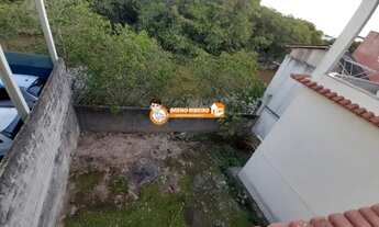 Imagem 7: Casa tipo apartamento três quartos com suíte e dependências,garagem, quintal Niterói Piuma