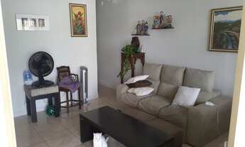 Imagem 6: Casa no Sitio cercado