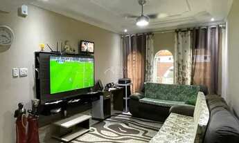 Imagem 3: LINDO SOBRADO, 3 DORMS, 1 SUITE, SISTEMA SE SEGURANÇA, 2 VAGAS DE CARRO, PISO FRIO,PORTÃO