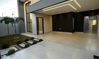 Imagem 2: Casa para venda possui 137 metros quadrados com 3 quartos em Jardim Itália - Anápolis - Go