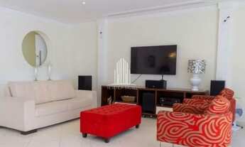 Imagem 4: CASA ASSOBRADADA RESIDENCIAL DE 450M² POSSUI 4 DORMITÓRIOS ( 2 SUÍTES ) E 6 VAGAS Á VEND