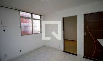 Imagem 2: Apartamento para Aluguel - Penha, 2 Quartos, 42 m2