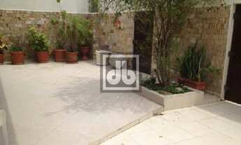 Imagem 4: Casa Duplex - Barra da Tijuca - Rua residencial - Vazia - 4 quarto - Suíte - Agende sua vi