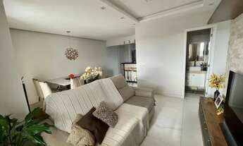 Imagem 4: Apt para venda mobiliado tem 76 metros quadrados com 2 quartos