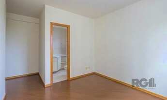 Imagem 7: Apartamento 94m² - 3 dormitórios sendo 1 suíte e 1 vaga de garagem no bairro Menino Deus