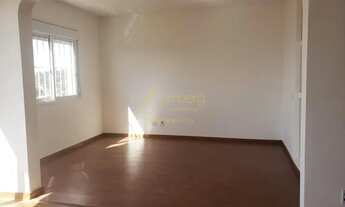 Imagem 2: APARTAMENTO TODO REFORMADO NO SOLAR DAS ANDORINHAS