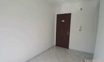 Imagem 3: Apartamento com 2 dormitórios para alugar, 60 m² por R$ 1.200 + taxas/mês - Costa e Silva