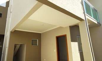 Imagem 2: Casa maravilhosa, estilo sobrado, no Jardim Aeroporto, com 3 quartos!!