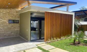 Imagem 2: Casa com 3 suítes, piscina no condomínio Alvim