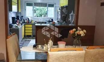 Imagem 5: Casa com 02 dormitórios com garagem para 03 carros no bairro Camobi em Santa Maria