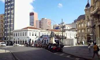 Imagem 2: Studio/Kitinete/Loft em Prédio residencial.A poucos metros da Rua Xv de Novembro.Fácil ace