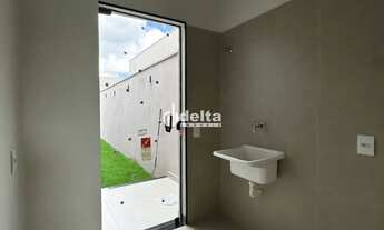 Imagem 12: Casa residencial disponível para venda no bairro Shopping Park em Uberlândia-MG