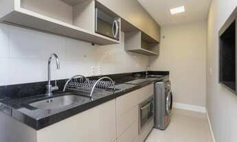 Imagem 7: Apartamento mobiliado para alugar no Petrópolis com 1 quarto (1 suíte