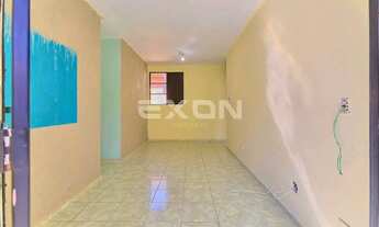 Imagem 2: Apartamento no Pilarzinho com 3 Quartos em Condomínio