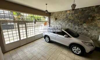 Imagem 2: Casa com 4 Quarto(s) e 3 banheiro(s) para Alugar, 239 m² por R$ 6178 / Mês