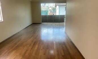 Imagem 3: Aluguel: Apartamento 160 m² · 3 Quartos (1 Suíte) · 3 Salas · Banheiros Renovados Santa L