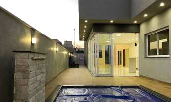 Imagem 2: Casa de condomínio térrea para venda com 213 metros quadrados com 4 quartos