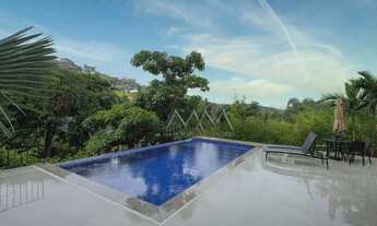 Imagem 4: Casa no Condomínio Vila Alpina com 4 Suítes 440m² área construída