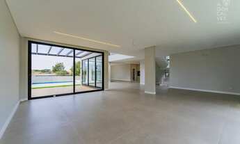 Imagem 4: Casa no Condomínio Frontenac, 04 Suítes, 04 Vagas, Piscina, Santa Felicidade, Curitiba