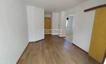 Imagem 3: IMOBILIÁRIA SCHOTKIS ALUGA APARTAMENTO DE 01 DORMITÓRIO REFORMADO, NA DEMÉTRIO RIBEIRO PRÓ