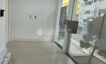 Imagem 12: Sala comercial com 105,50m² privativos, para locação a 100m Av. Brasil