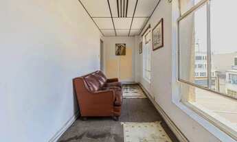 Imagem 2: Sala comercial na região centro de São Paulo, mobiliada, 115 metros e 2 banheiros - Repúbl