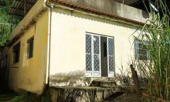 Imagem: Casa ampla em vila nova