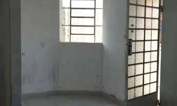 Imagem 6: Casa com uma peça, banheiro e garagem em São Geraldo - Porto Alegre - RS