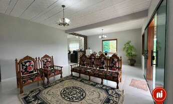 Imagem: Casa com 5 dormitórios à venda, 200 m²