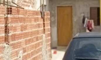 Imagem 2: Vendo terreno com casa