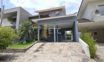 Imagem: Casa em condomínio anto padrão, com 5