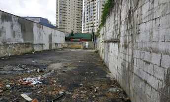 Imagem: Lote em Avenida Artur de Queirós - Casa