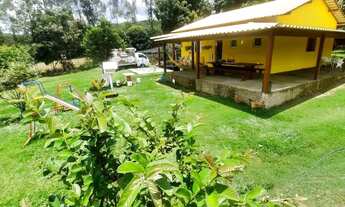 Imagem 4: Imóvel para venda tem 30 metros quadrados com 5 quartos em Zona Rural - Itatiaiuçu - MG