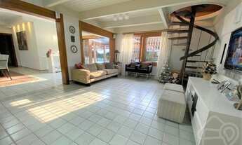 Imagem 4: Casa para Locação em Florianópolis, Santa Mônica, 5 dormitórios, 2 suítes, 7 banheiros, 6