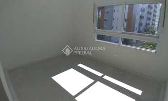 Imagem 7: PORTO ALEGRE - Apartamento Padrão - Menino Deus