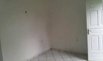 Imagem 4: Casa para venda possui 88 metros quadrados com 1 quarto em Distrito Industrial - Ananindeu