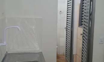 Imagem 7: ALUGA-SE BARRACO FUNDO COM LAGE E TODO NA CERAMICA