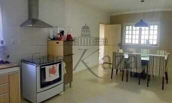 Imagem 2: Casa Sobrado no Jd. Portugal, 3 dorm, 150m²