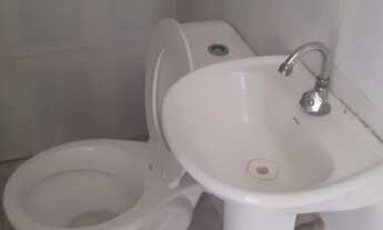 Imagem 2: Sobrado para aluguel possui 120 metros quadrados com 2 quartos 1 vaga a 500m da estação Bu