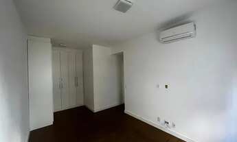 Imagem 3: Apartamento reformado para aluguel com 112 m2 com 2 quartos- 2 suítes - 2 vagas