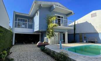 Imagem: Sobrado para venda possui 160 metros quadrados