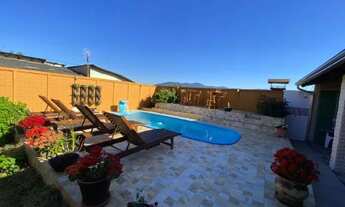 Imagem 7: Casa em Porto Belo com 3 quartos e piscina! próxima ao molhe