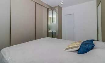 Imagem 8: Apartamento para venda possui 81 metros quadrados com 3 quartos em São João - Porto Alegre